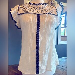 Elegant Cream and Black Embroidered Women's Top size small